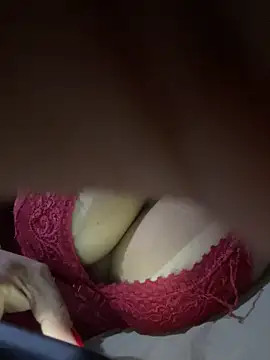 luara1988 live sex cam