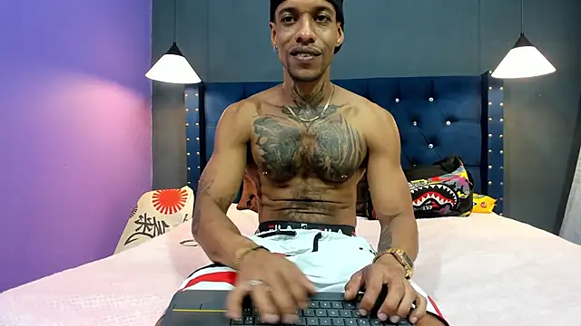 Salomon_koude live sex cam