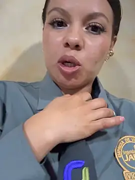 Ariana-07 live sex cam