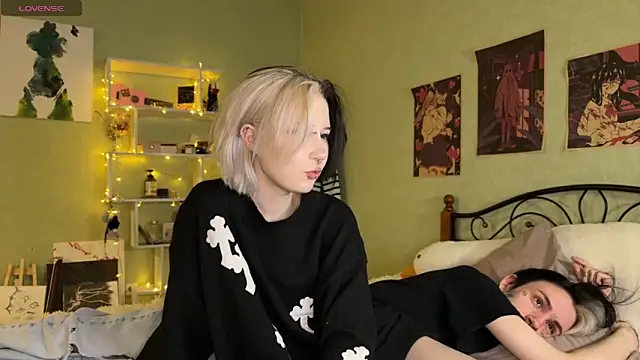 VeryRare_TwinS live sex cam