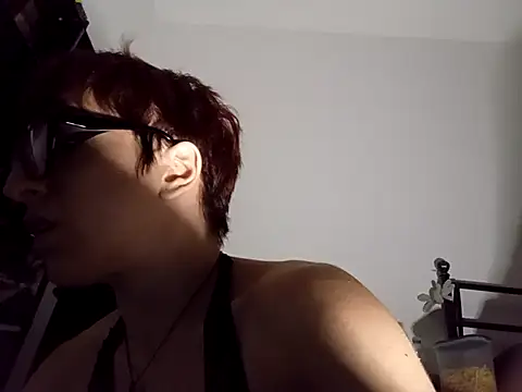 MirianaB live sex cam