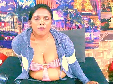 IndianSexyLady4u live sex cam