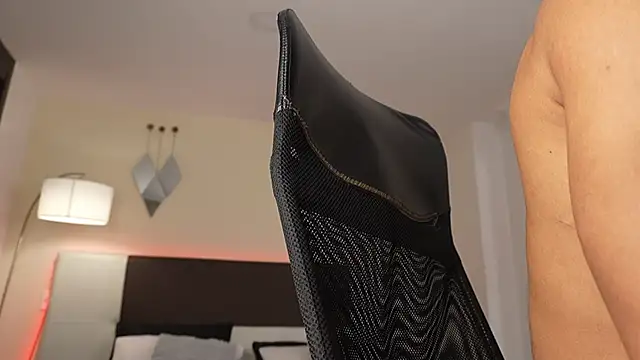 DanteeStone live sex cam