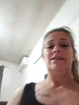 marcialoira live sex cam