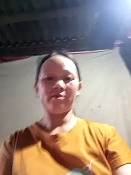 MaiHoa69 live sex cam