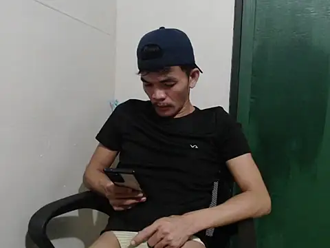 Natsboii live sex cam