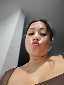 ValeryGrey live sex cam