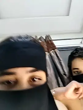 Maraamm live sex cam