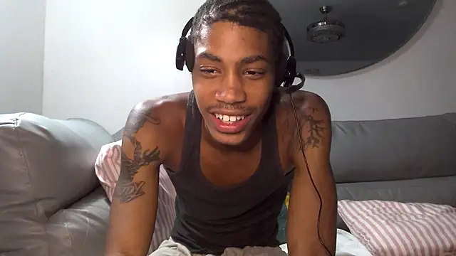 BlackBullTitus live sex cam