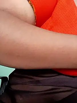 Geetha227 live sex cam