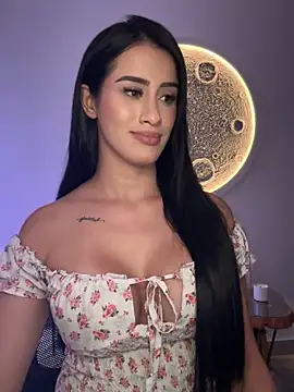 SarahhSmitth1 live sex cam