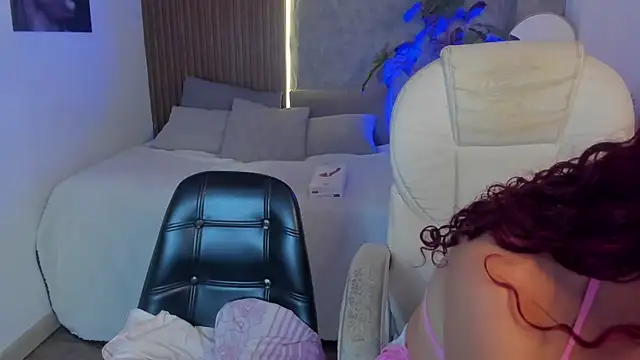 SofiaGomez420 live sex cam