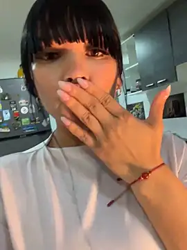 BrendaCrean live sex cam