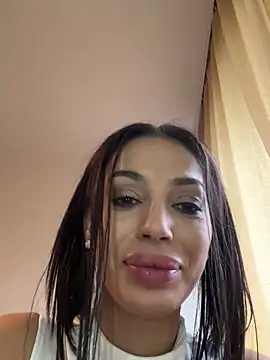 Bella_Vixen_ live sex cam
