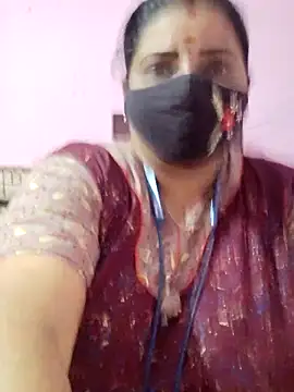 lathikaqueentamil live sex cam