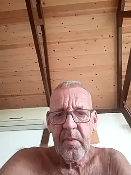 Freddy1962 live sex cam