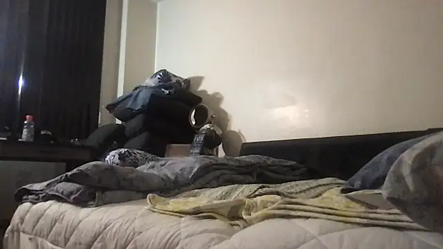 BigGuyMuscle live sex cam