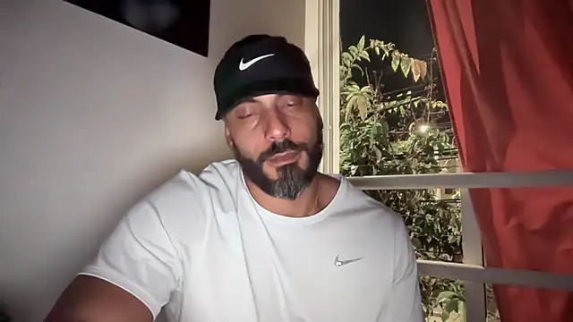 romeolovedark live sex cam