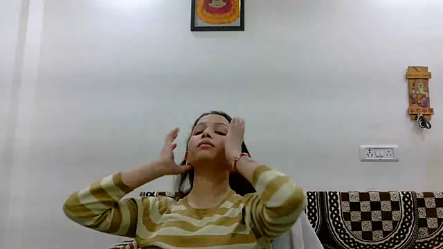 Aleena_Rai live sex cam