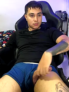loki32men live sex cam