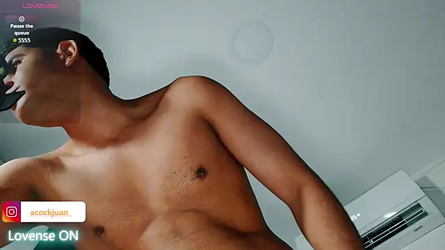 juanacock_1 live sex cam