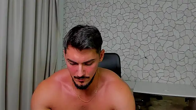 ClintMasters live sex cam