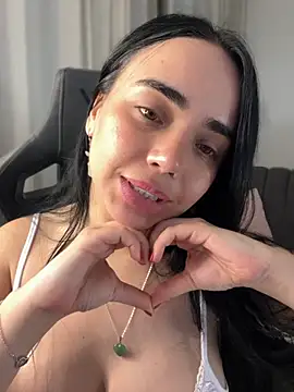 GeorginaJones live sex cam