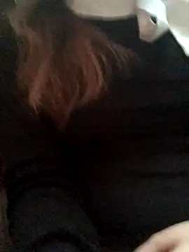 MaiHoang2k live sex cam