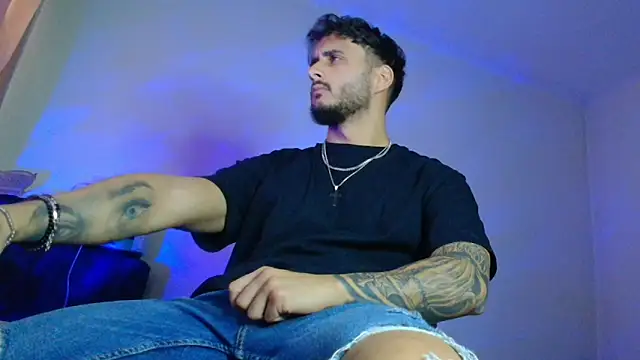 XanderCage99 live sex cam