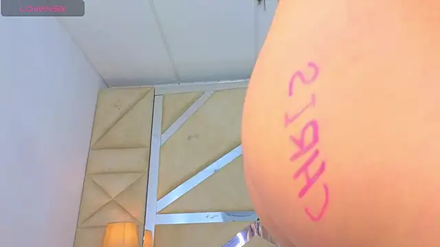 Tiphani_walker_ live sex cam