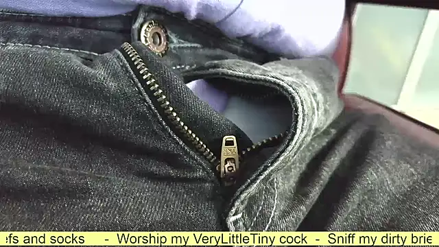 hairyandtiny live sex cam