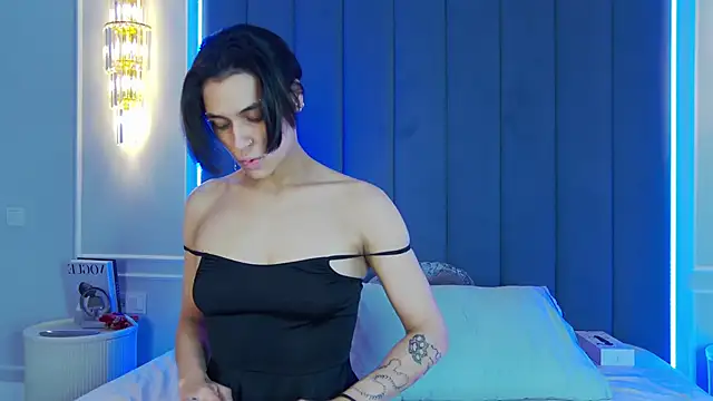 VioletAsh live sex cam