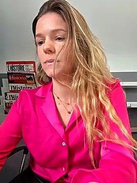 lucie_mehott live sex cam