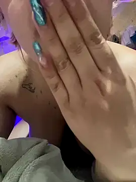 Sophia_Weest99 live sex cam