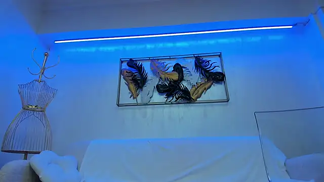 VikaFever live sex cam