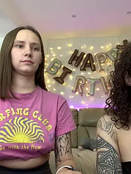 HotCaramellsTV live sex cam