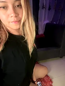 MerlyG live sex cam
