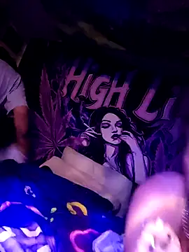 TWiSTYTheTwizted live sex cam