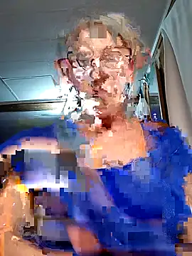 irinamaux live sex cam