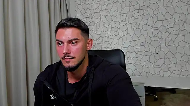 ClintMasters live sex cam