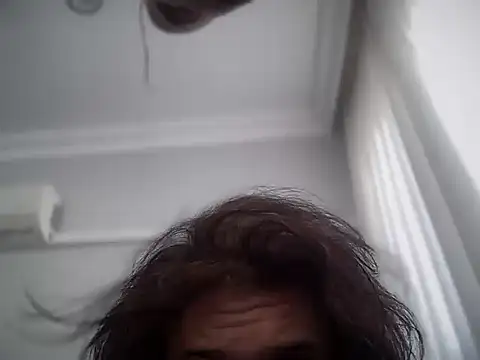 ALPHANDRE live sex cam