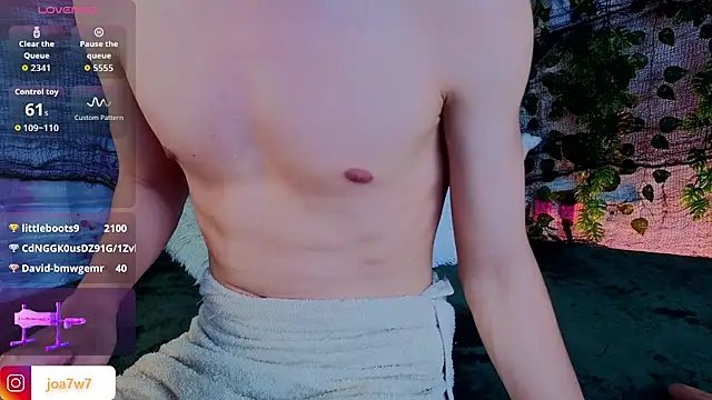 Levii_Ackermann live sex cam