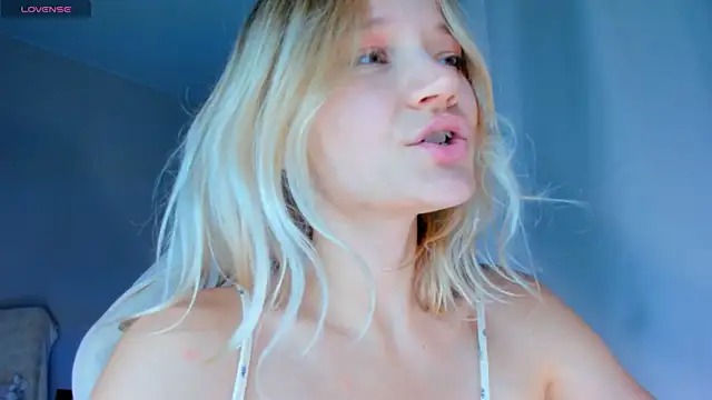 JennyWoody live sex cam
