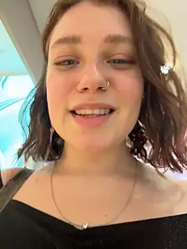 lucy-joy live sex cam