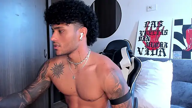 Alessandro_Vanni live sex cam