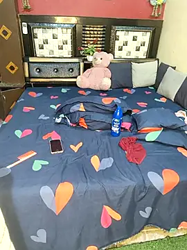 PRIYA_22 live sex cam