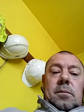 hugoboys4576 live sex cam
