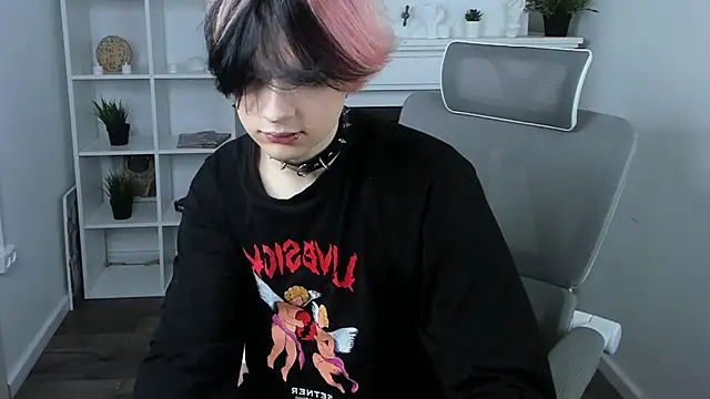 Justin_Care live sex cam