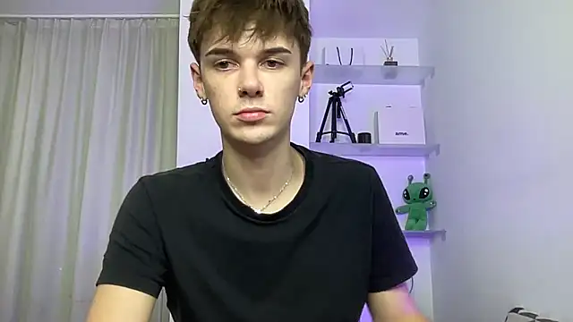 Milk_Guy live sex cam