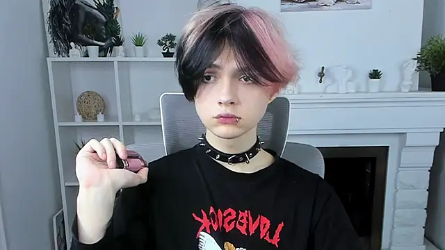 Justin_Care live sex cam
